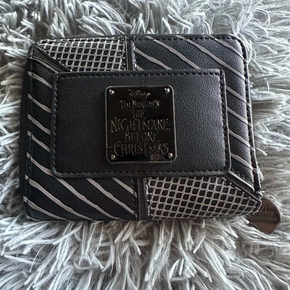 Disney Nightmare Before Christmas Wallet 💀 🦇 - Picture 1 of 6